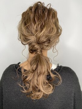 ソース ヘア アトリエ 京橋(Source hair atelier) 【SOURCE】ポニーテールアレンジ