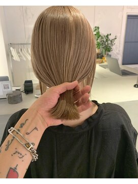 ルーム(Loom.) まろやかベージュ