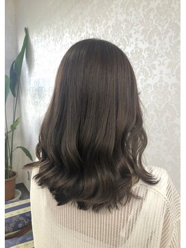 ビューティーサロン コマ(koma) 大人☆ミディアムヘア×オリーブブラウン