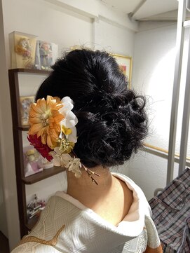 矢島美容室 荻窪店 【矢島美容室】ヘアセット、袴着付け