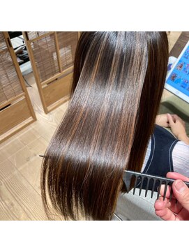髪屋こころ 浦和美園 髪質改善カラーエステ・ダメージ予防&改善