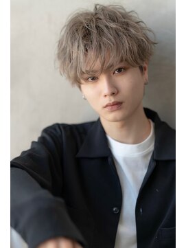 メゾンバイハバナ(maison by HAVANA) メンズカット韓国マッシュショートブリーチダブルカラー