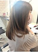 【CANNA】ツヤ感セミディで、大人のまろみグレージュ。
