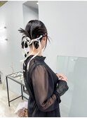 ツインシニヨンのリボンアレンジ
