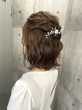 エルフ(elf) ヘアセット　ハーフアップ ヘアアレンジ