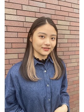 シャンプーボーイ ヒノ(SHAMPOO BOY Hino) インナーカラー×ホワイトベージュ