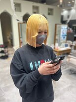 ヘアーワークス ボナ(HAIR WORKS bona.)&nbsp;目をひく綺麗な発色のブロンドヘア/金髪/ケアブリーチ