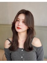 オーラ オモテサンドウ(Aura omotesando)&nbsp;透明感カラー×似合わせレイヤーカット