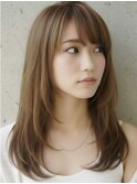 レイヤーカット×ハッシュカット×顔周り×透明感×20代30代