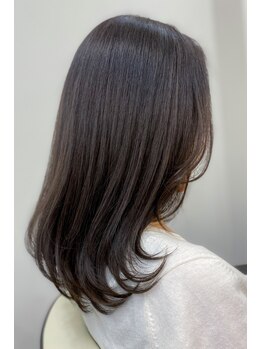 クレーデヘアーズ 井口店(Crede hair's)の写真/髪質改善にこだわったサロンだからできる、上質な白髪染め【Haresカラー】染めながらヘアケアをする二刀流