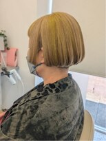 エニフォーイーストハム(Eni for eastham)&nbsp;ブリーチカラー/イエローベージュ×ボブ