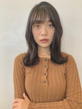 バズ(BUZZ) 外ハネセミディ＜Buzzさの＞