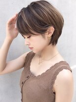 エマ ギンザ(EMMA GINZA)&nbsp;【EMMA NAOMI】大人ひし形ショートボブ2024夏