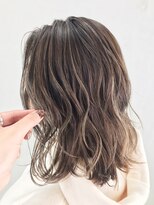 ハイライト_ことりベージュ毛先パーマ_ba255481