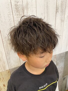 サロンリベルテ(salon Liberte) 学生人気No. 1☆前下がりスパイラル