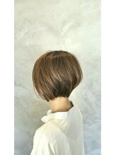 ワビー(Wa-be) お手入れ簡単ワビショートボブ