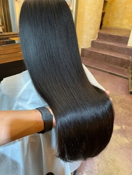 リリアン(Ririan) 【橋本】うる髪フルカラー+自社製品髪質改善トリートメント