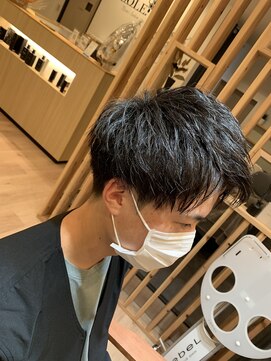 ソロ(SOLE.) 学生向けツーブロック