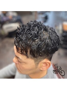 ローカルバーバー モゲ(Local Barber MOGE)の写真/【田尾寺駅徒歩4分】駅近＆アットホームな雰囲気で通いやすい！個性を生かした他人と差のつくスタイルに★