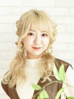 グレープバイン 辻堂(GRAPEVINES)&nbsp;ヘアアレンジ／ブロンド／ロング／ブリーチ