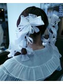 ホワイトリボンのツインヘア