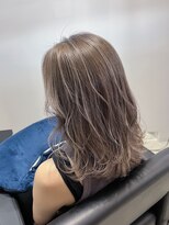 イルミ(iLUMi)&nbsp;iLUMi　×　バレイヤージュ