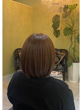 カノンドラムリー(Kanon de Lamuly) トーン差立体ボブ