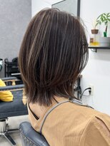 メロウ 神戸三宮(mellow)&nbsp;白髪ぼかしハイライト × レイヤーカット