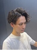 ビジネスツーブロック デザインパーマ かき上げアップバング