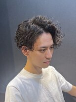 ビーダンディー(Bee dandy)&nbsp;ビジネスツーブロック デザインパーマ かき上げアップバング