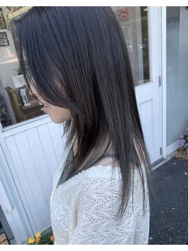 クオリア(Quaria) ロング×レイヤー×グラデーション