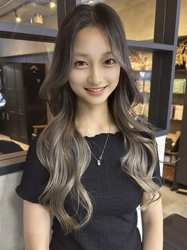 サニー 渋谷(SUNNY) バレイヤージュ、アッシュカラー、レイヤーカット、ダブルカラー