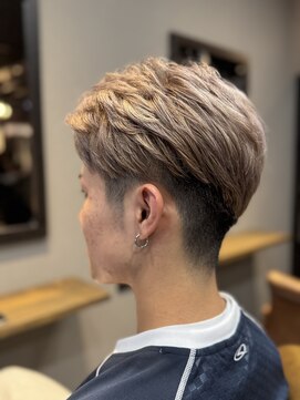 紅や バンブー(Bamboo) 刈り上げショート