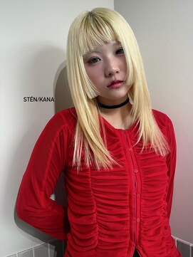 ステン(sten) ハイトーン/レイヤーカット/ブロンドヘア