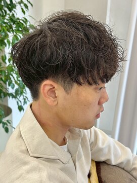 ニアウ 伊勢崎連取店(Niau) シャドウパーマルーズパーマ波巻きスパイラルパーマ眉毛