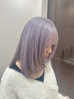 ユウル 横浜(juhl.) ラベンダーグレーブリーチダブルカラー顔まわりレイヤー/横浜駅