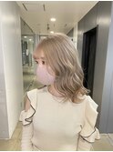 ベージュの天使