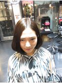 オトナ可愛い♪ダークブラウンワンカールボブ