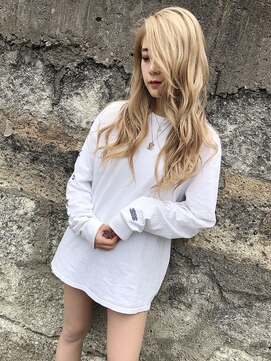 ジゼル(gisele) 海外styleで人気なブロンドベージュ