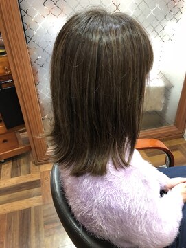 ブス 大畑店(BUSU) 抜け感外ハネ