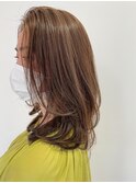 ★岡田有加★30代40代/ハイ&ローライトでつくる立体感ミディアム