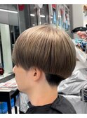 メンズナチュラル刈り上げマッシュ