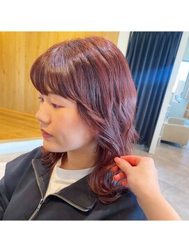 アリスバイブランニューリブ 難波店(ALICE by Brandnew×LIV) レッドカラー