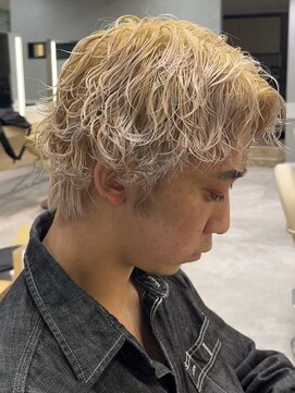 グロップ 町田(GLOP) ブリーチ/スパイラルパーマ/波巻きスパイラル