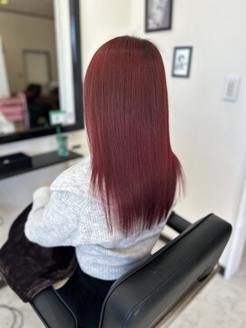 ベティ(Betty) ブリーチなしボルドーカラー