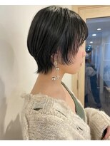 エイチ 梅田(H)&nbsp;ミディアムヘアイヤリングカラーボブ大人ヘアアレンジミニボブ