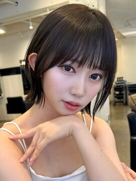 アビー(ABBEY3) パツっとボブ切りっぱなしボブレイヤーボブ大人ボブラインボブ