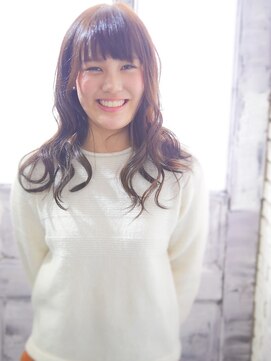 ダッチェス(DUCHESS) 札幌大通/大人レイヤー/顔まわり/美フォルムカット/大人女性