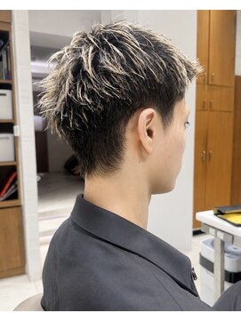 ピークアブー アヴェダ ギンザシックス(PEEK-A-BOO AVEDA GINZASIX) ハイコントラストスパイキーショート