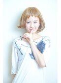 ショートボブ